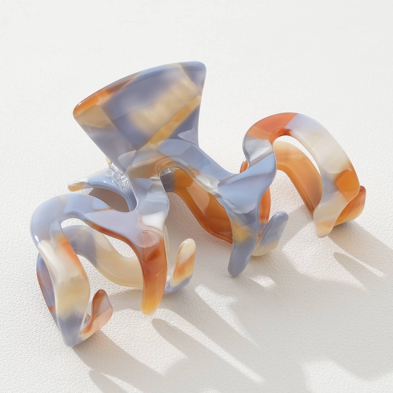 Eco-friendly & Unique Claw Clips