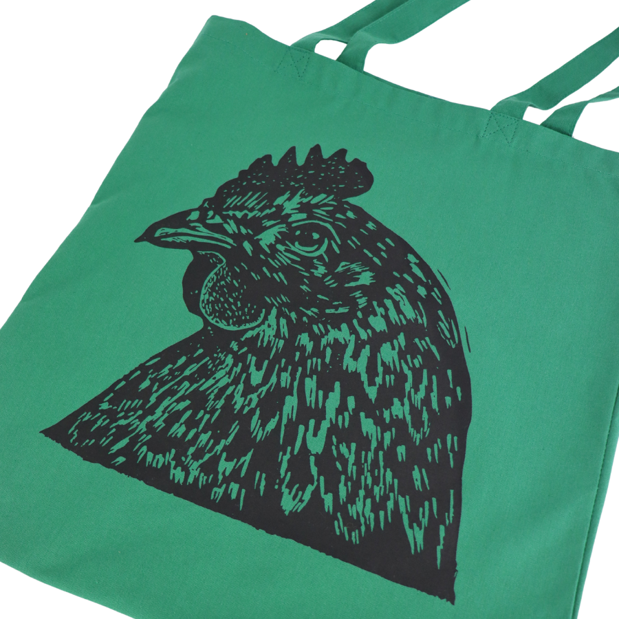 Pretty Chicken Basic Tote Bag