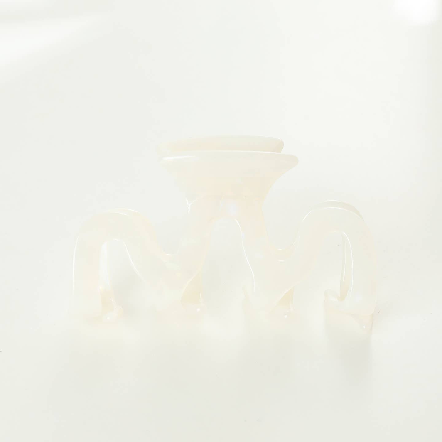 Eco-friendly & Unique Claw Clips