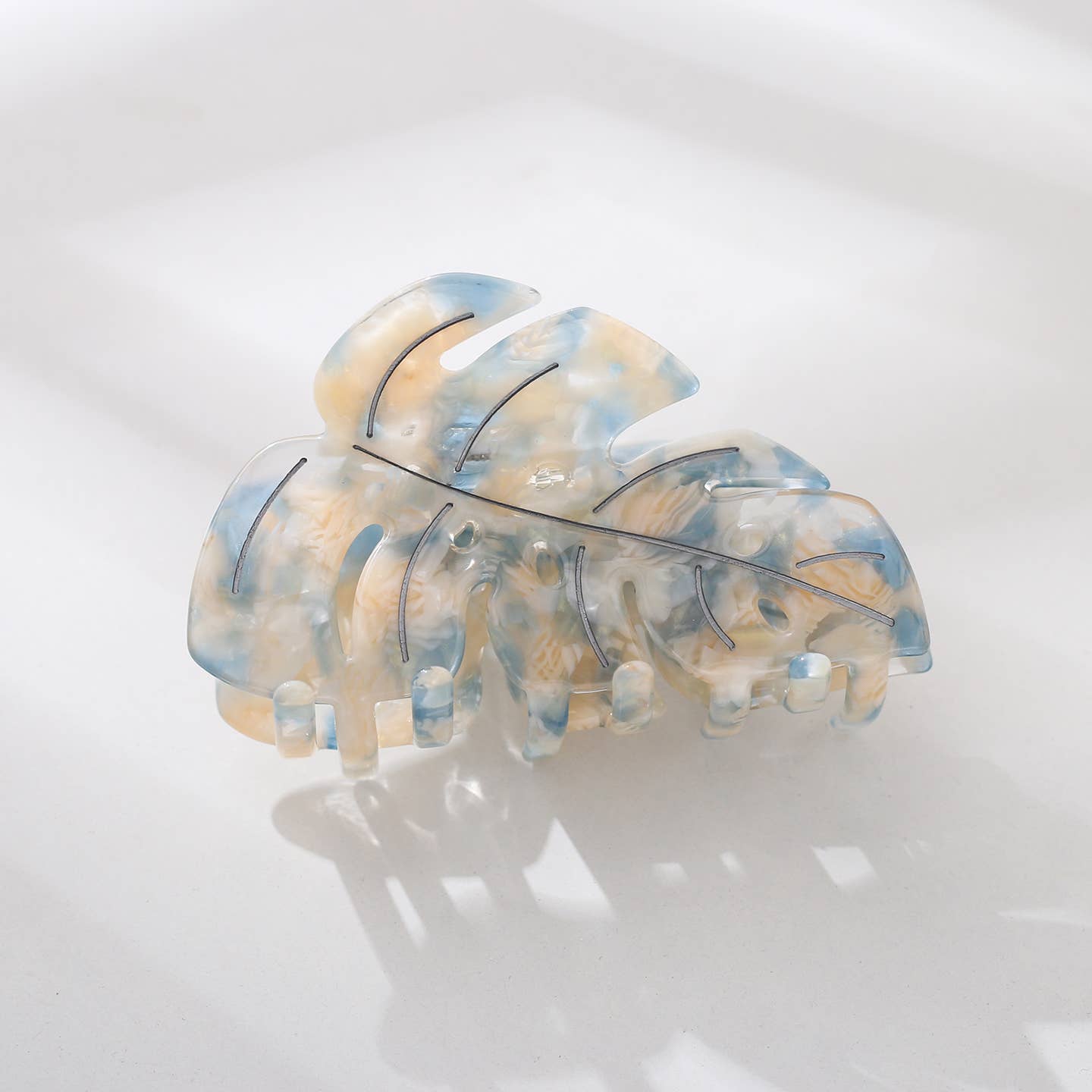 Eco-friendly & Unique Claw Clips
