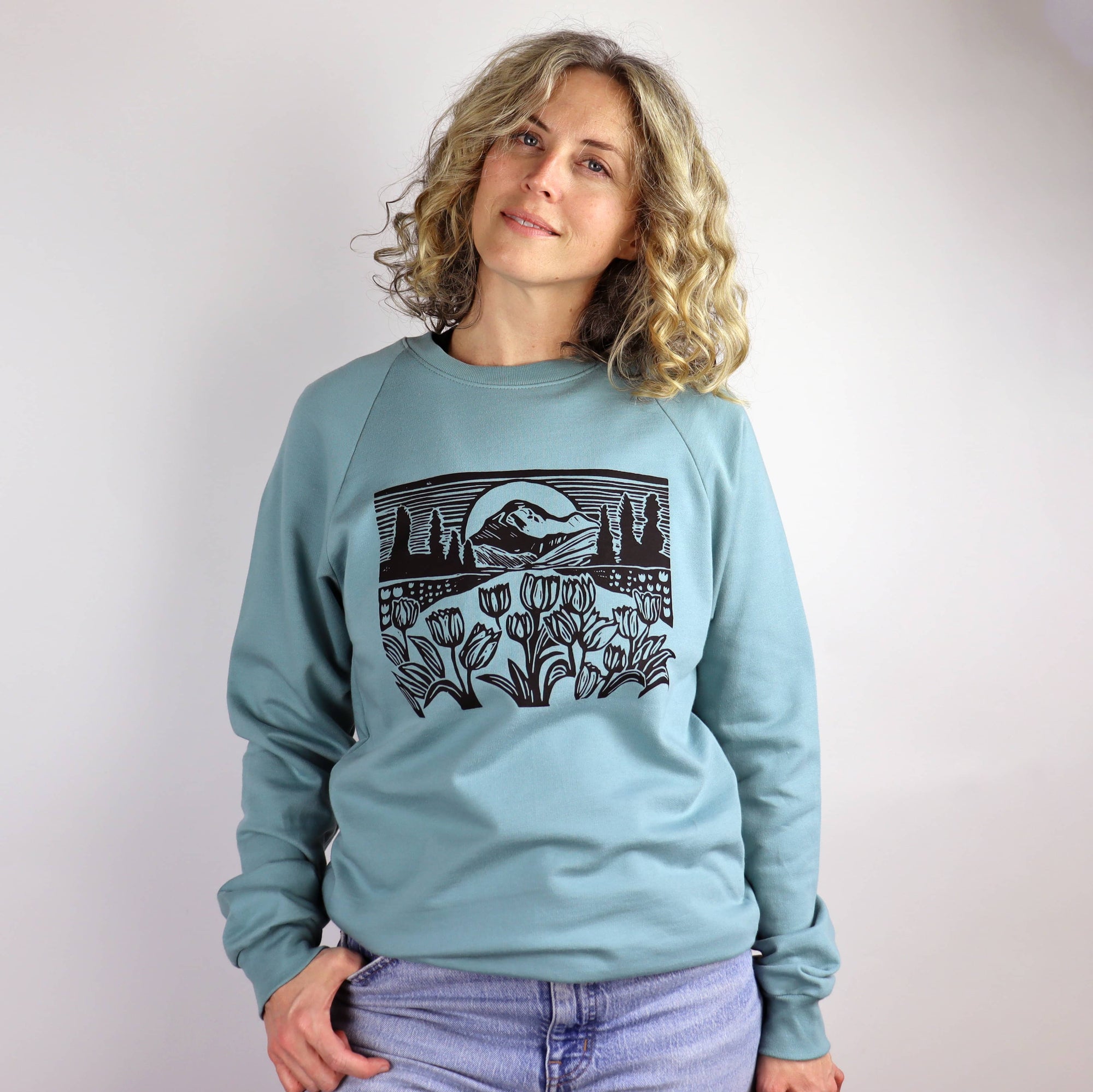 Mountain View Unisex Organic Cotton Crewneck Sweatshirt in Arctic Blue