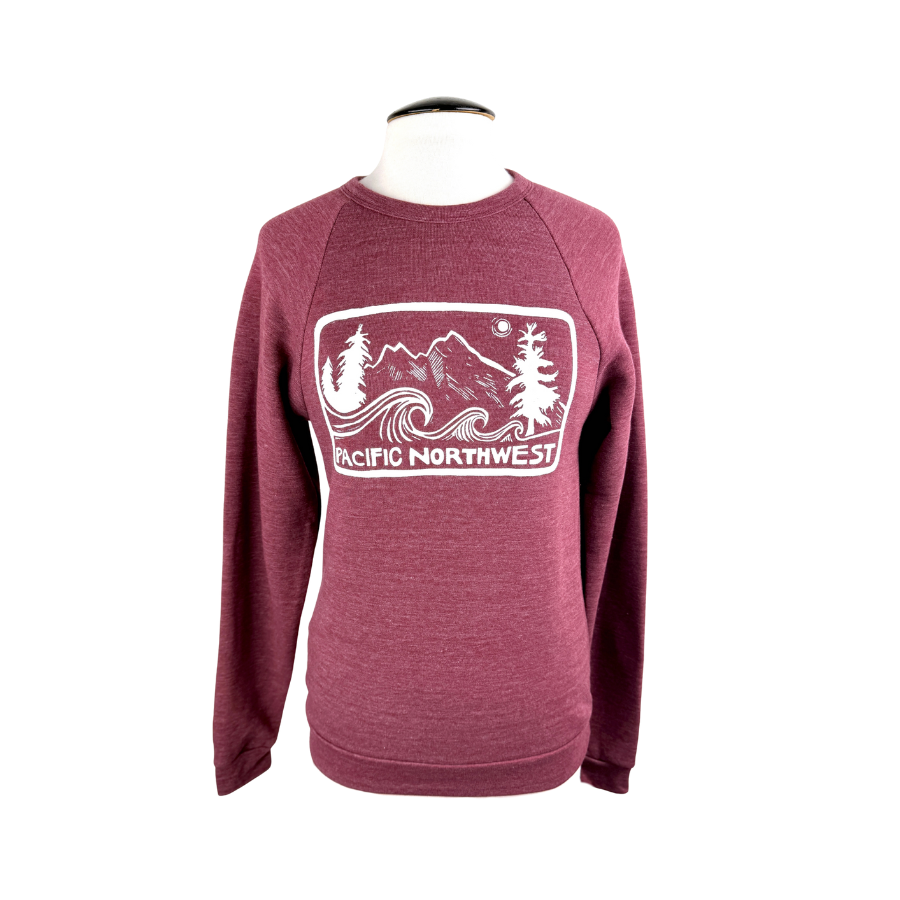Pacific Northwest 2.0 Unisex Fleece Crewneck Sweatshirt in Heather Burgundy
