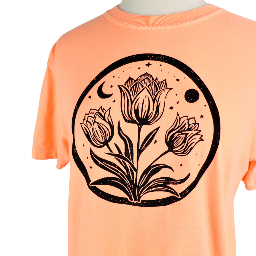 Tulip Moon Feminine Fit Cropped Tee in Bright Melon – elSage Designs