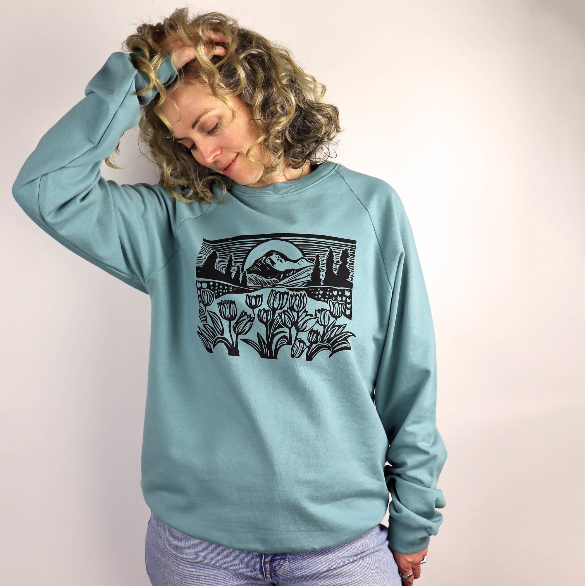 Mountain View Unisex Organic Cotton Crewneck Sweatshirt in Arctic Blue