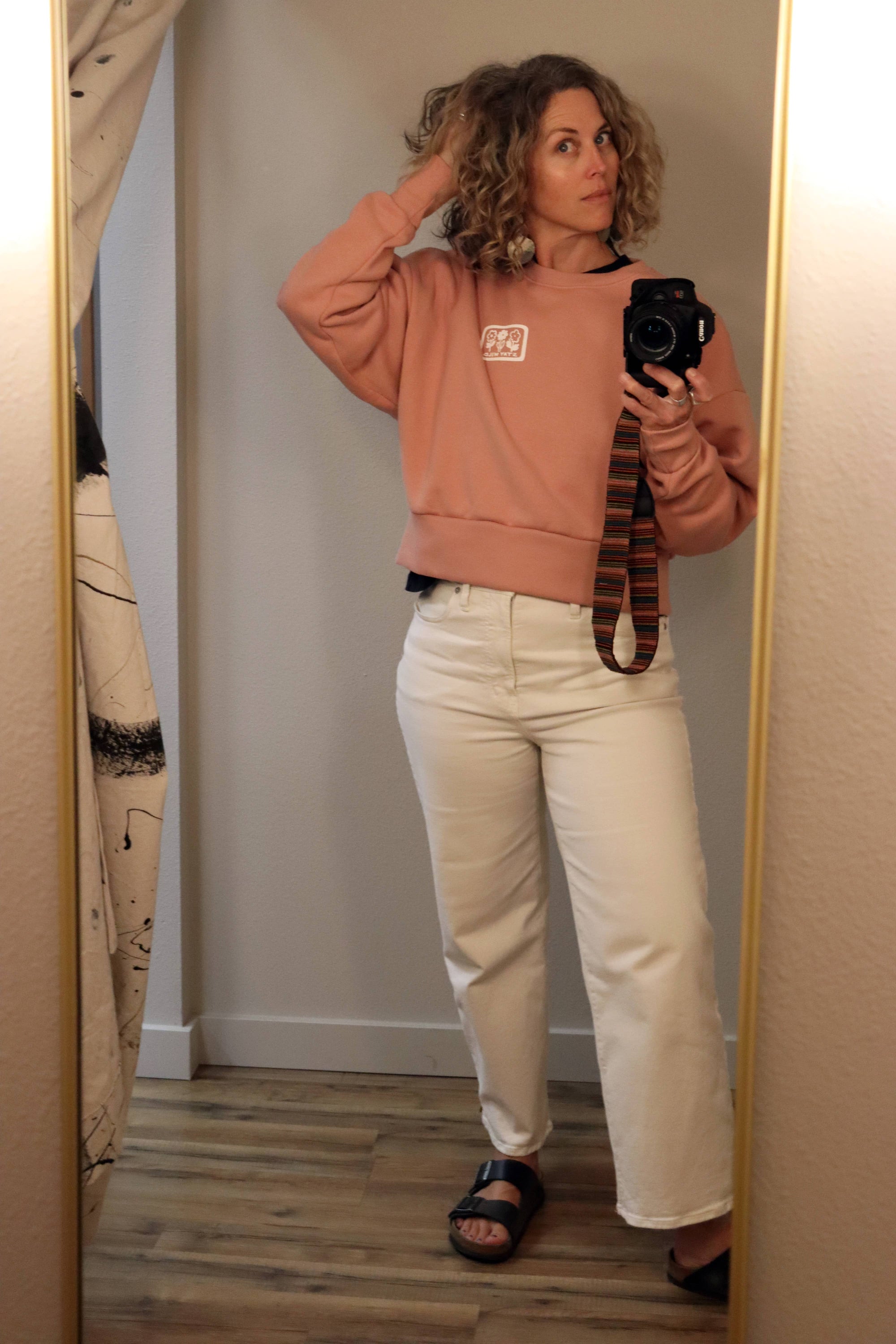 Stay Wild Feminine Heavyweight Cropped Sweatshirt in Desert Pink