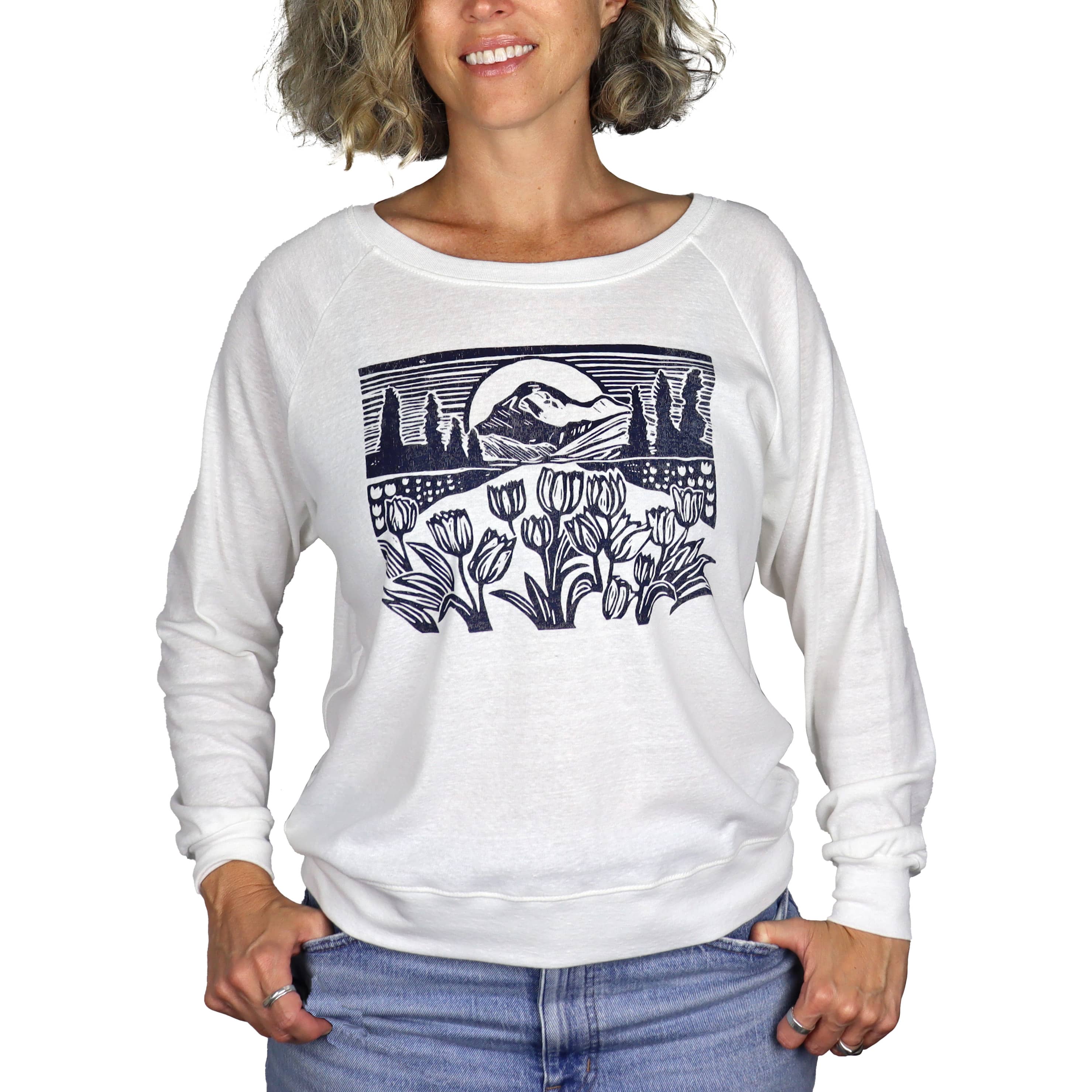 Mountain View Feminine Fit Lightweight Raglan Pullover in White